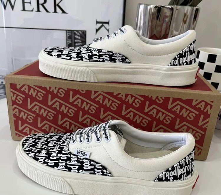 Vans board shoes, one foot low cut shoesFear of God x Vans Era 95 dx white black fog  | Suyperbuy Sp
