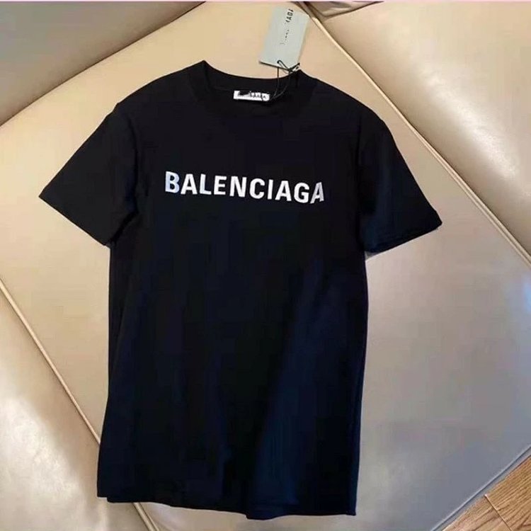 Balenciaga luxury short sleeved t-shirt for both men and women