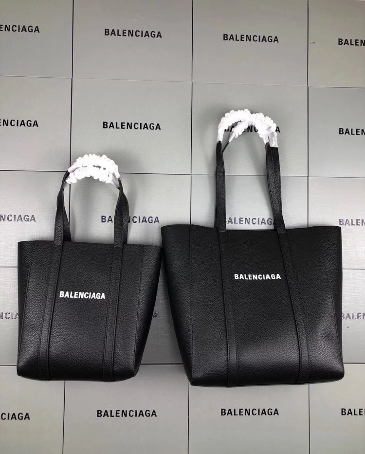 Balenciaga Tote Bag Handbill Shoulder Bag Bucket Bag | Suyperbuy Spreadsheet
