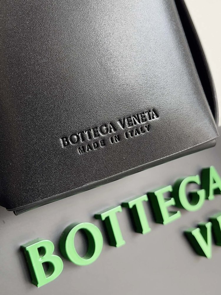 Bottega Veneta Large Grid Knitted Men's briefcase | Suyperbuy Spreadsheet