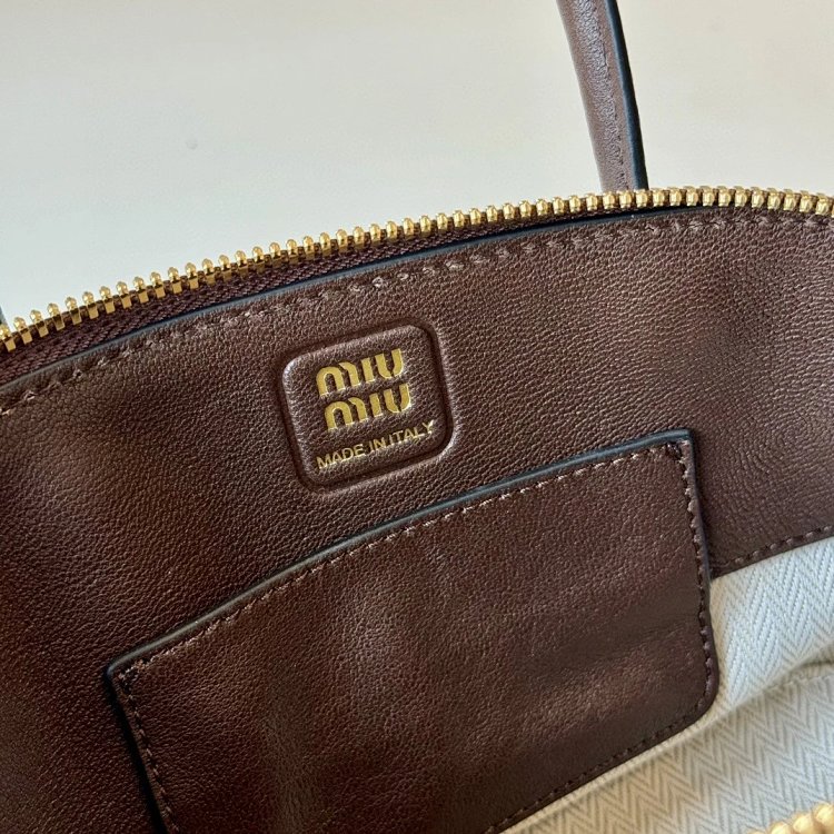 Miumiu handbag shoulder bag crossbody bag women's bag shell bag | Suyperbuy Spreadsheet
