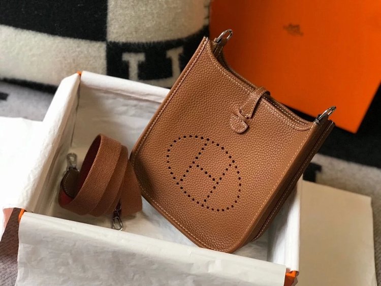 Hermes mini calf leather hollow shoulder crossbody buckle women's bag | Suyperbuy Spreadsheet
