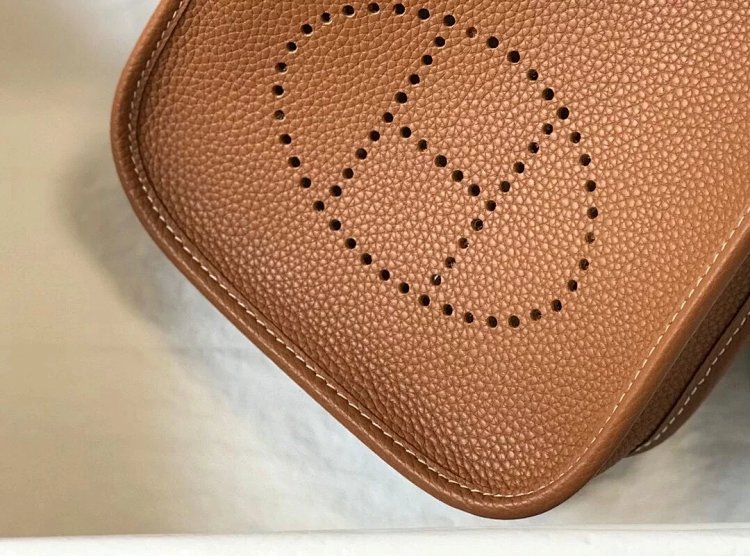Hermes mini calf leather hollow shoulder crossbody buckle women's bag | Suyperbuy Spreadsheet