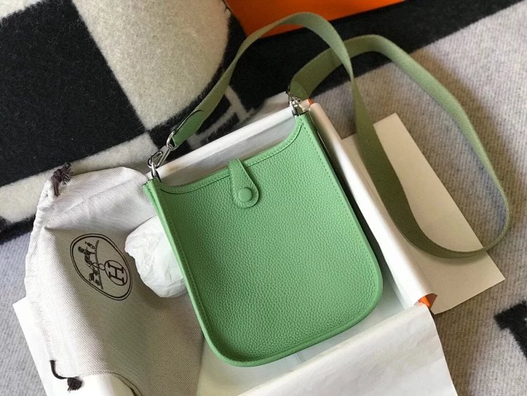 Hermes mini calf leather hollow shoulder crossbody buckle women's bag | Suyperbuy Spreadsheet