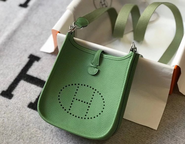 Hermes mini calf leather hollow shoulder crossbody buckle women's bag | Suyperbuy Spreadsheet