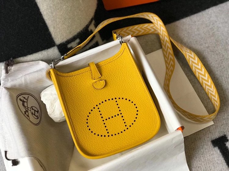 Hermes mini calf leather hollow shoulder crossbody buckle women's bag | Suyperbuy Spreadsheet