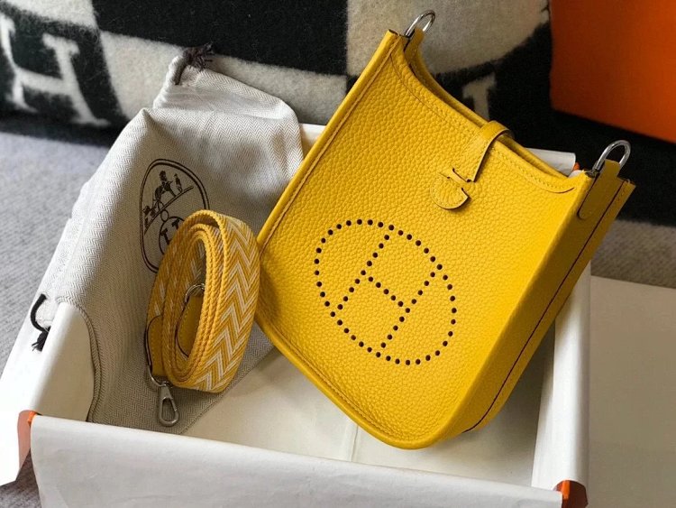 Hermes mini calf leather hollow shoulder crossbody buckle women's bag | Suyperbuy Spreadsheet