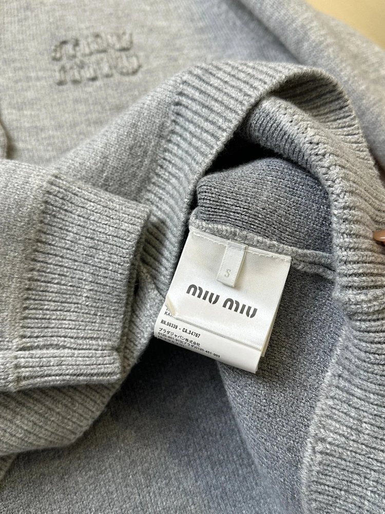 Miumiu Knitted Cardigan Trendy Sweater | Suyperbuy Spreadsheet