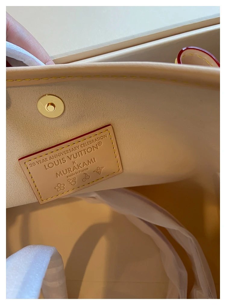 Louis Vuitton white tri colored CarryAll handbag | Suyperbuy Spreadsheet