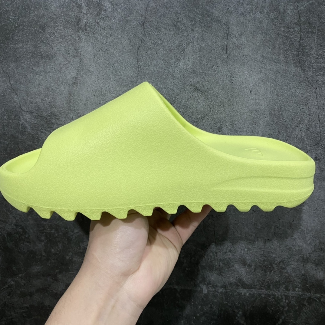 Adidas slippers T538019 | Suyperbuy Spreadsheet