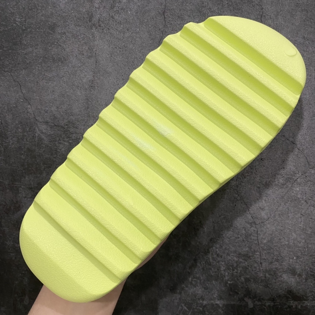 Adidas slippers T538019 | Suyperbuy Spreadsheet