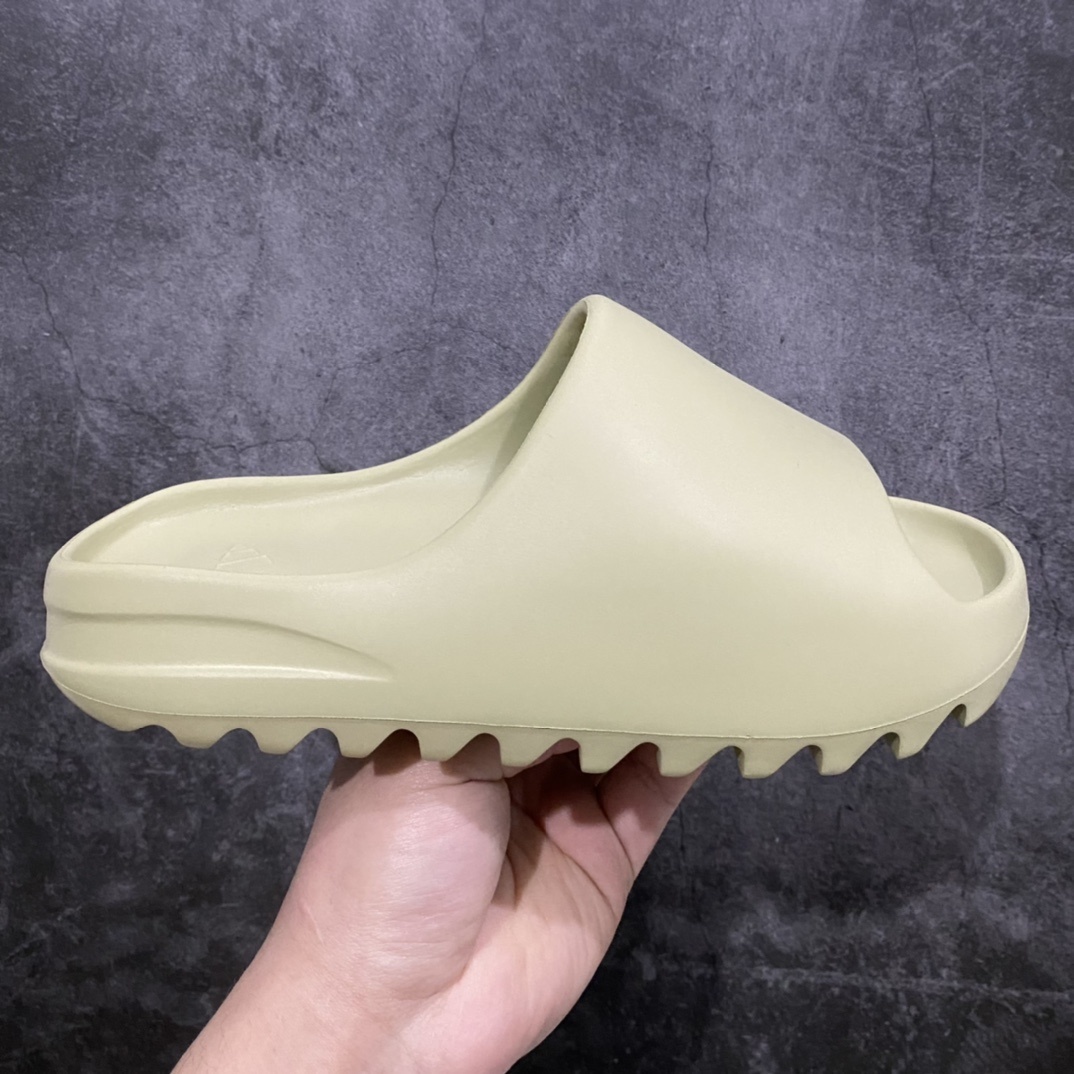 Adidas slippers T538022 | Suyperbuy Spreadsheet
