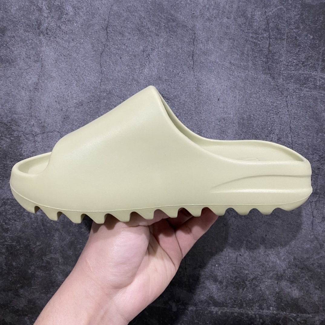 Adidas slippers T538022 | Suyperbuy Spreadsheet