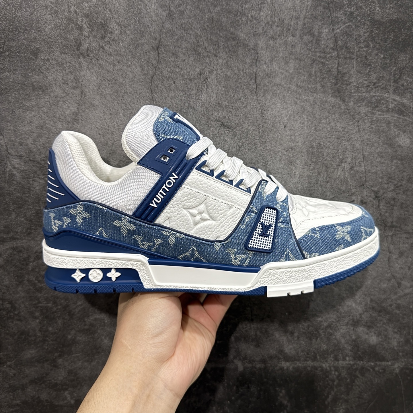 Louis Vuitton  Trainer Sneaker T538001 | Suyperbuy Spreadsheet
