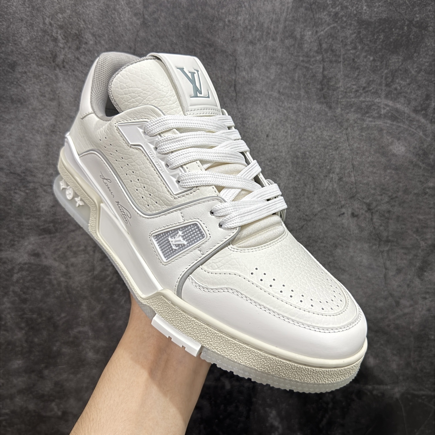Louis Vuitton  Trainer Sneaker T538002 | Suyperbuy Spreadsheet