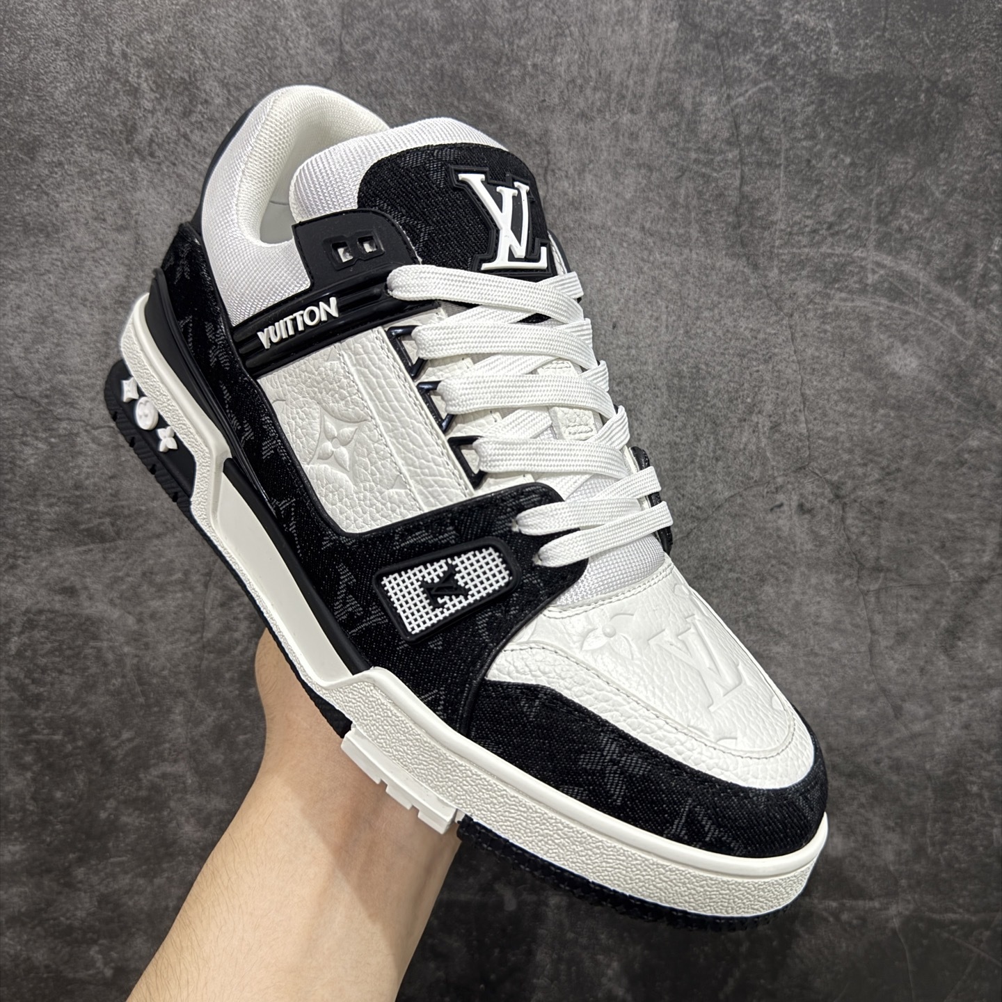 Louis Vuitton  Trainer Sneaker T538004 | Suyperbuy Spreadsheet