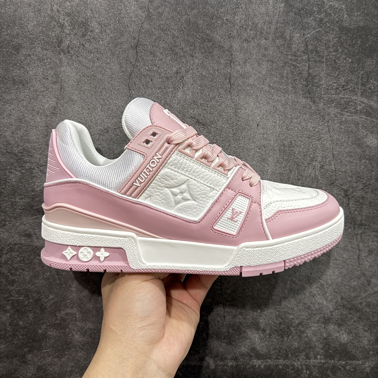 Louis Vuitton  Trainer Sneaker T538005 | Suyperbuy Spreadsheet