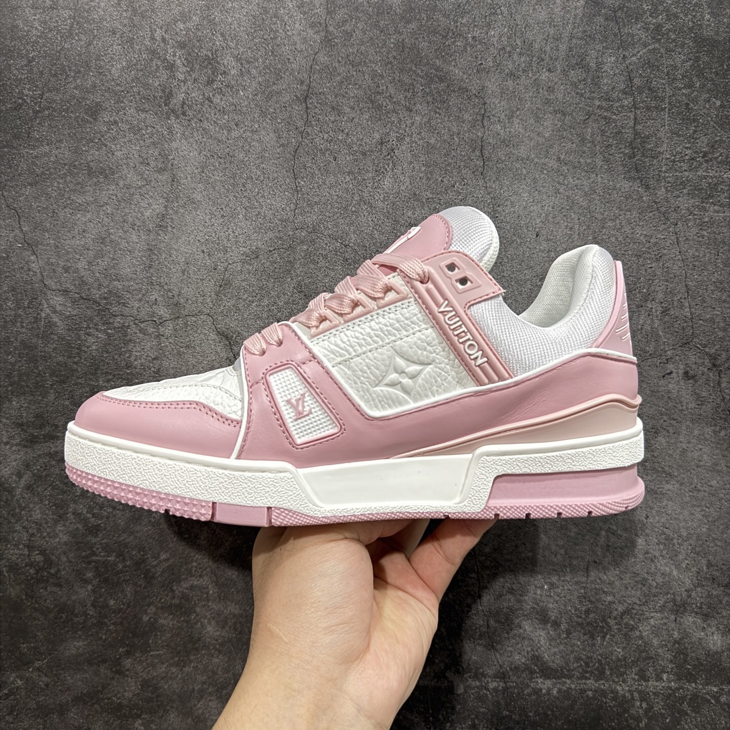 Louis Vuitton  Trainer Sneaker T538005 | Suyperbuy Spreadsheet