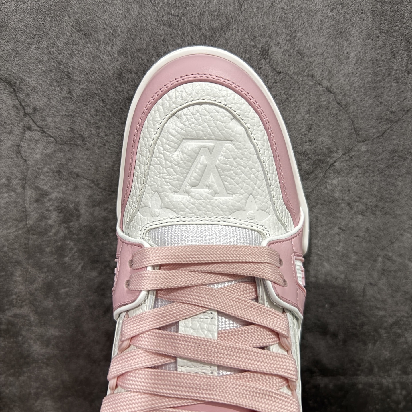 Louis Vuitton  Trainer Sneaker T538005 | Suyperbuy Spreadsheet
