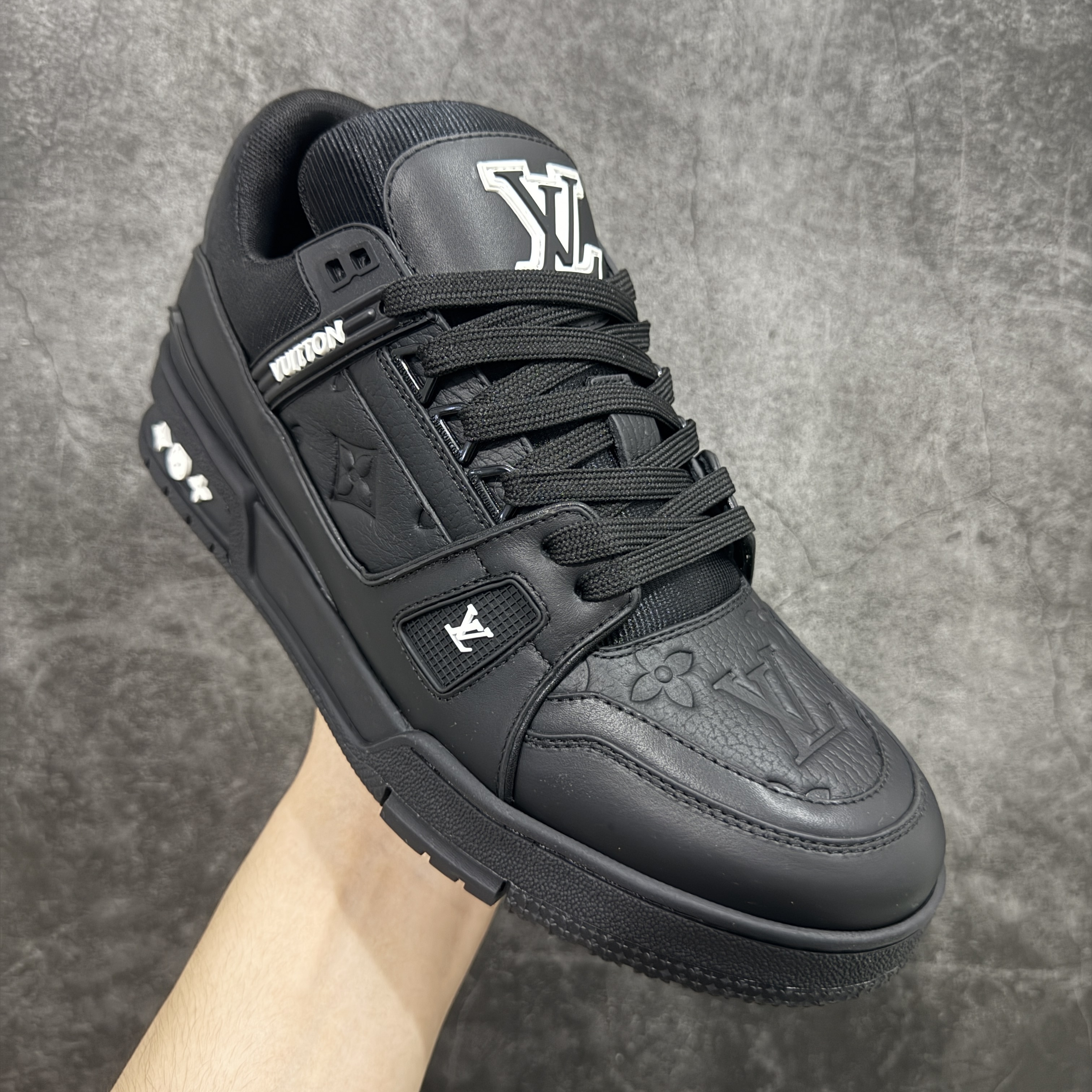 Louis Vuitton  Trainer Sneaker T538007 | Suyperbuy Spreadsheet