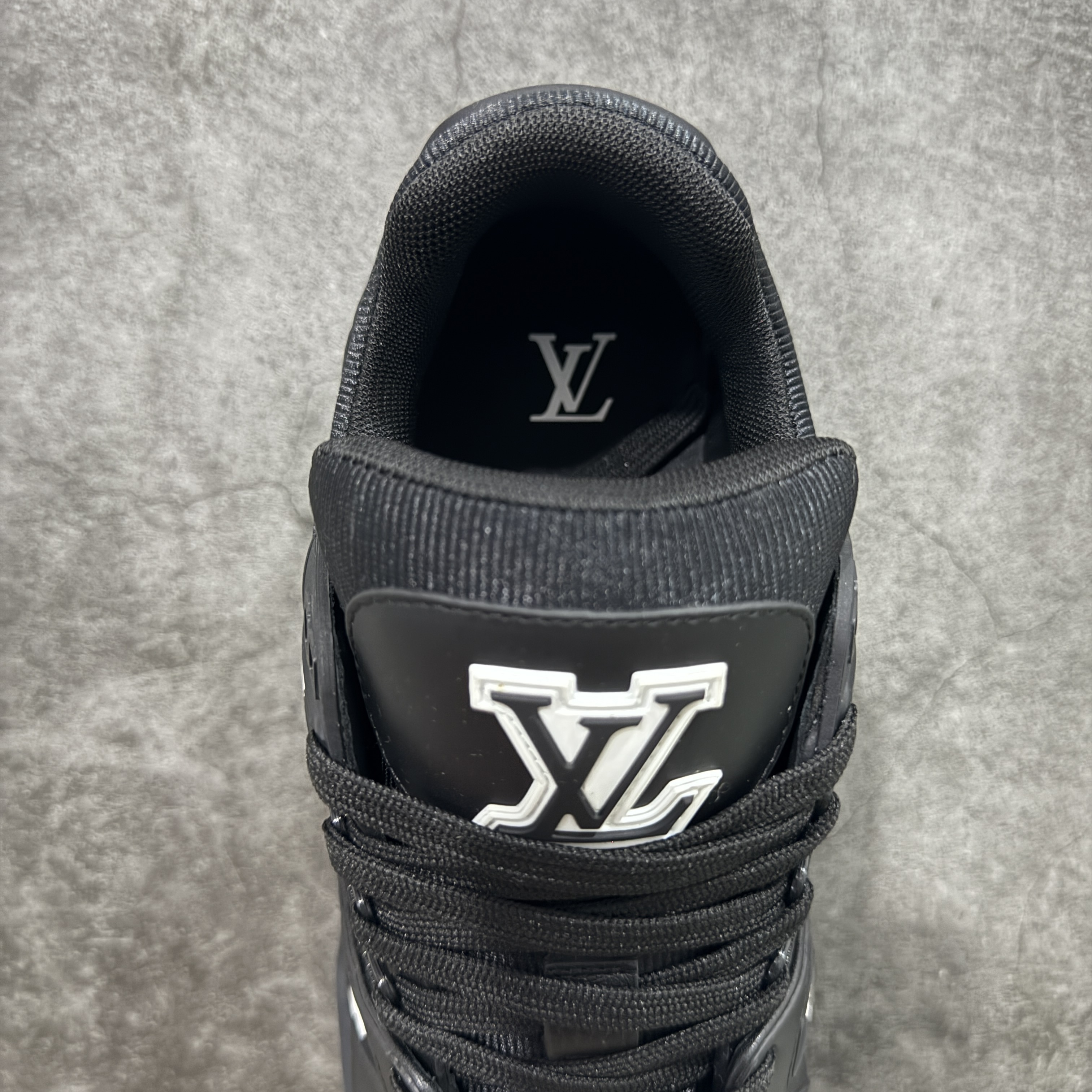 Louis Vuitton  Trainer Sneaker T538007 | Suyperbuy Spreadsheet
