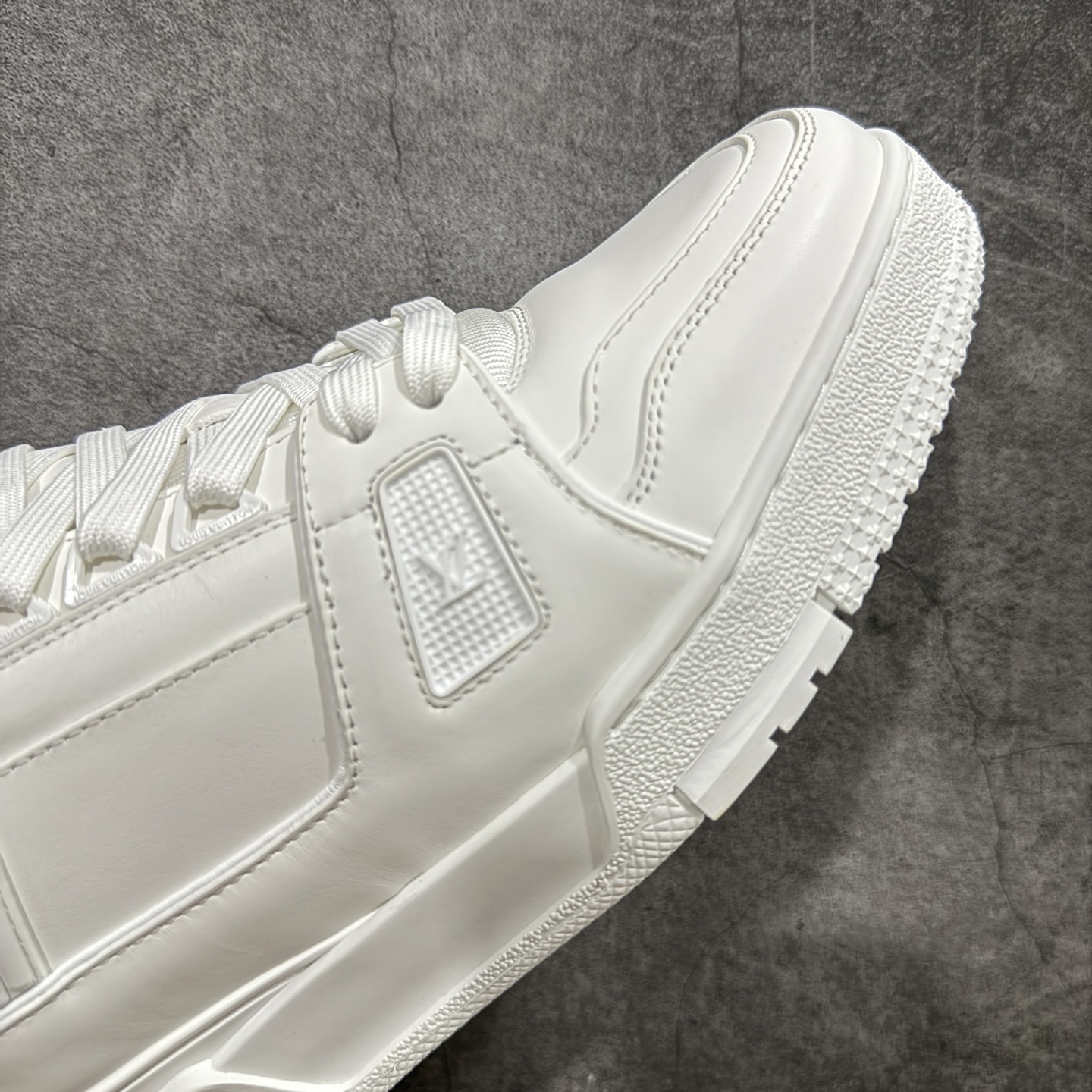 Louis Vuitton Trainer Sneaker T538008 | Suyperbuy Spreadsheet