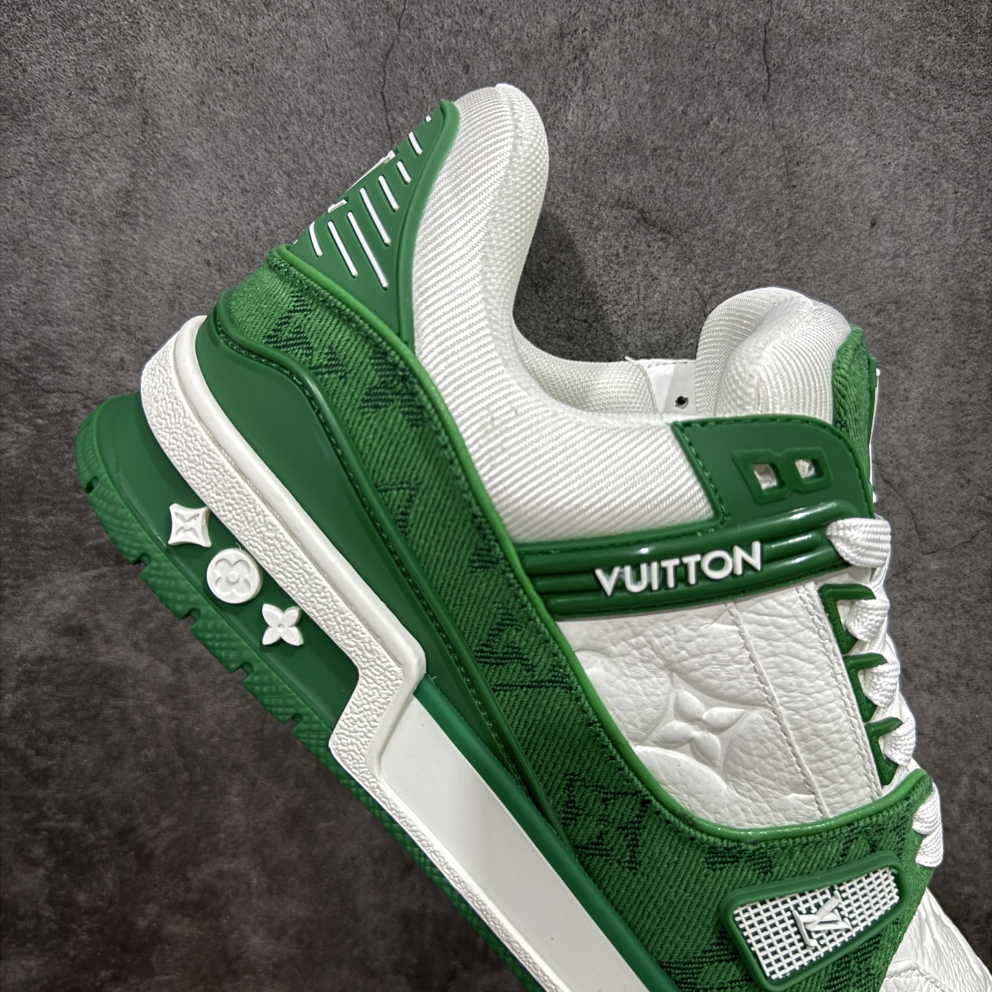 Louis Vuitton Trainer Sneaker T538009 | Suyperbuy Spreadsheet