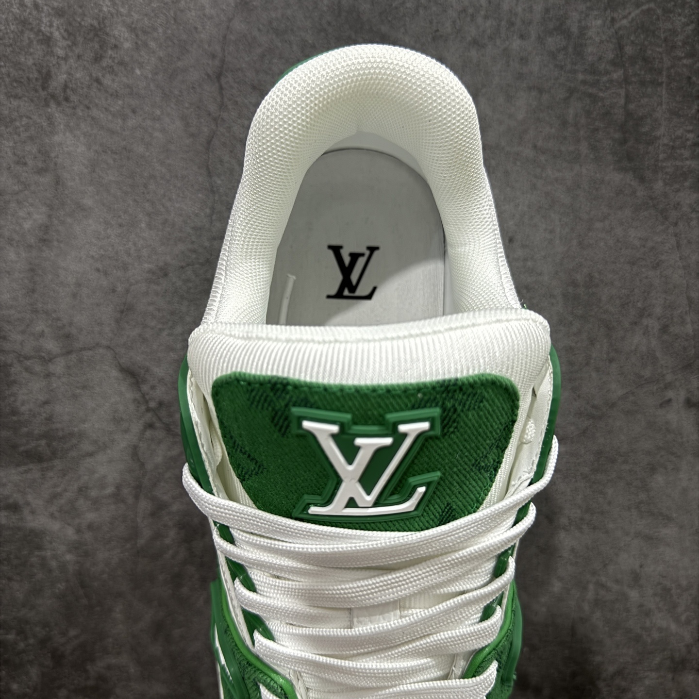 Louis Vuitton Trainer Sneaker T538009 | Suyperbuy Spreadsheet