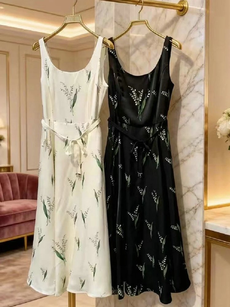 skirrt  Summer new product French retro lily of the valley print suspender skirt | Suyperbuy Spreads