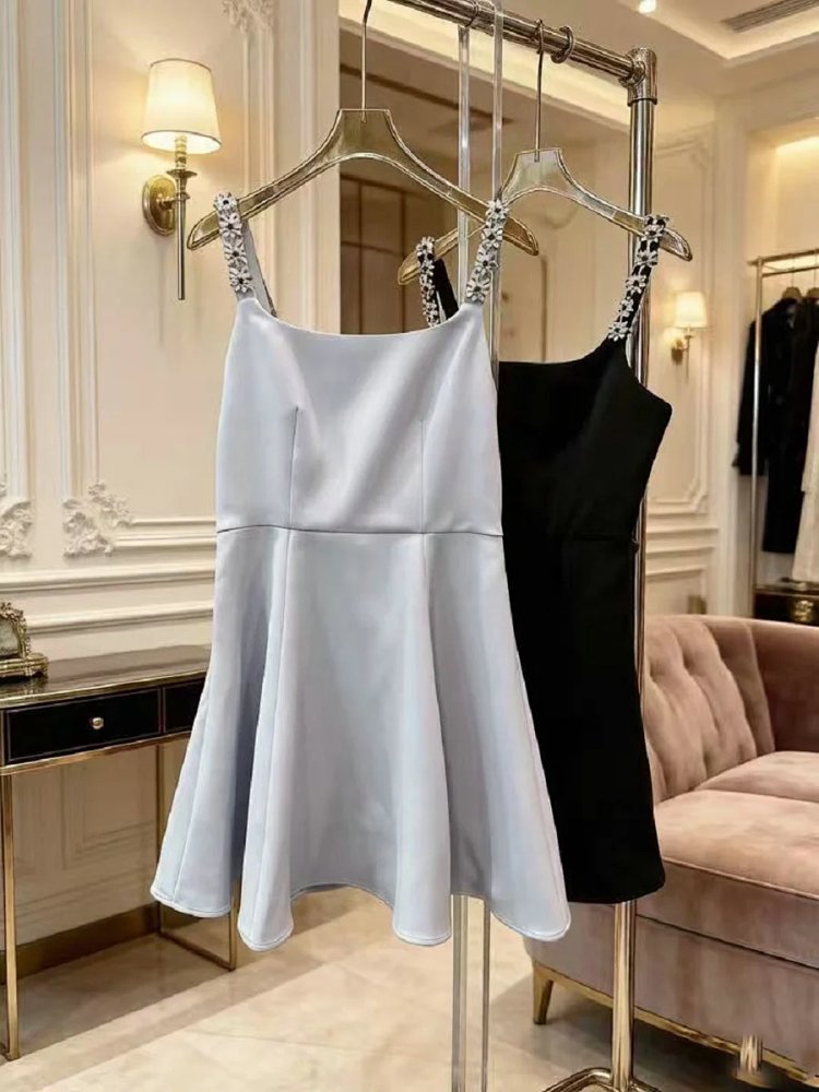 skiirt Summer new French heavy industry rhinestone suspender dress | Suyperbuy Spreadsheet